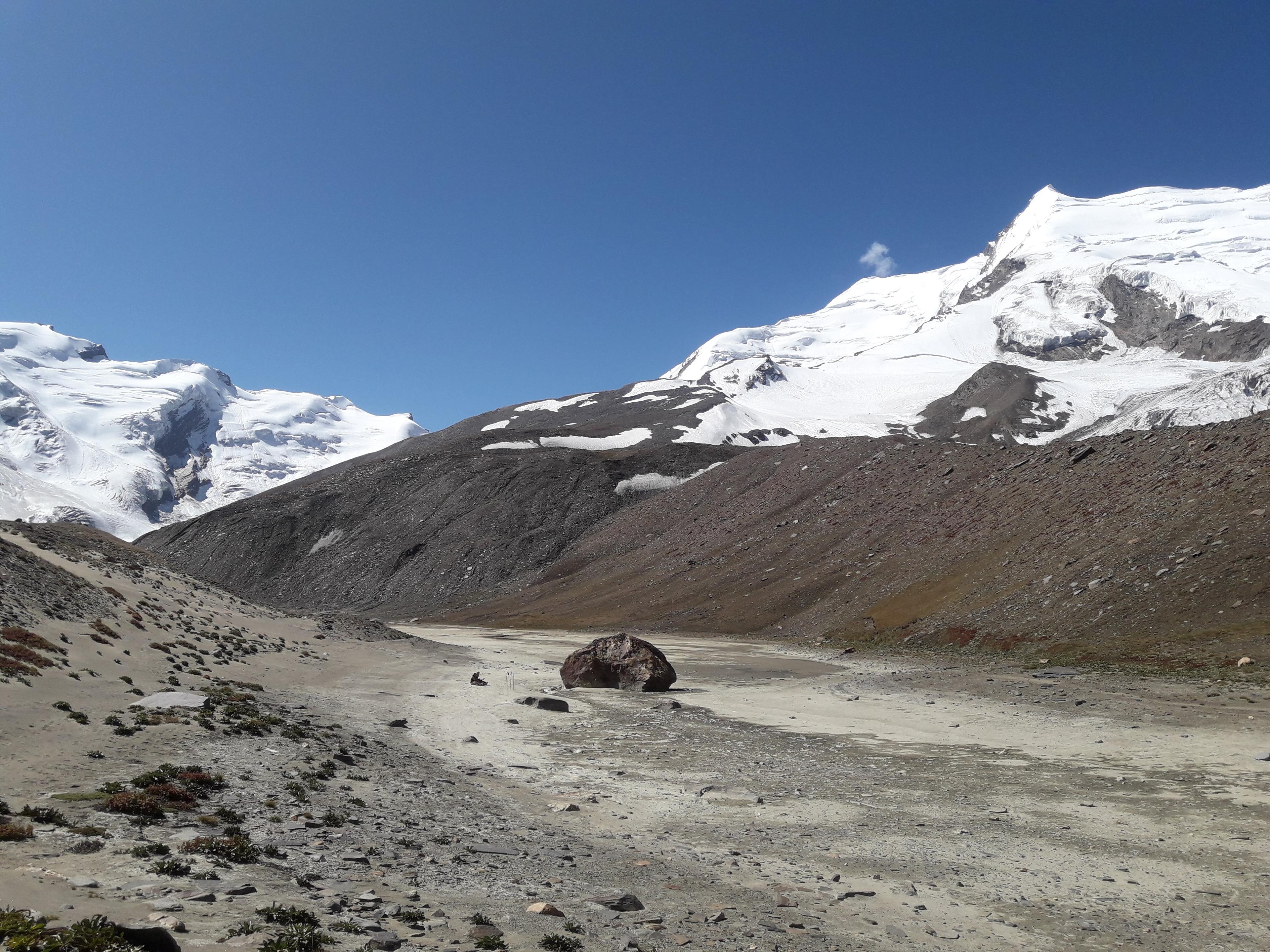 Auden's Col Trek scenery 8