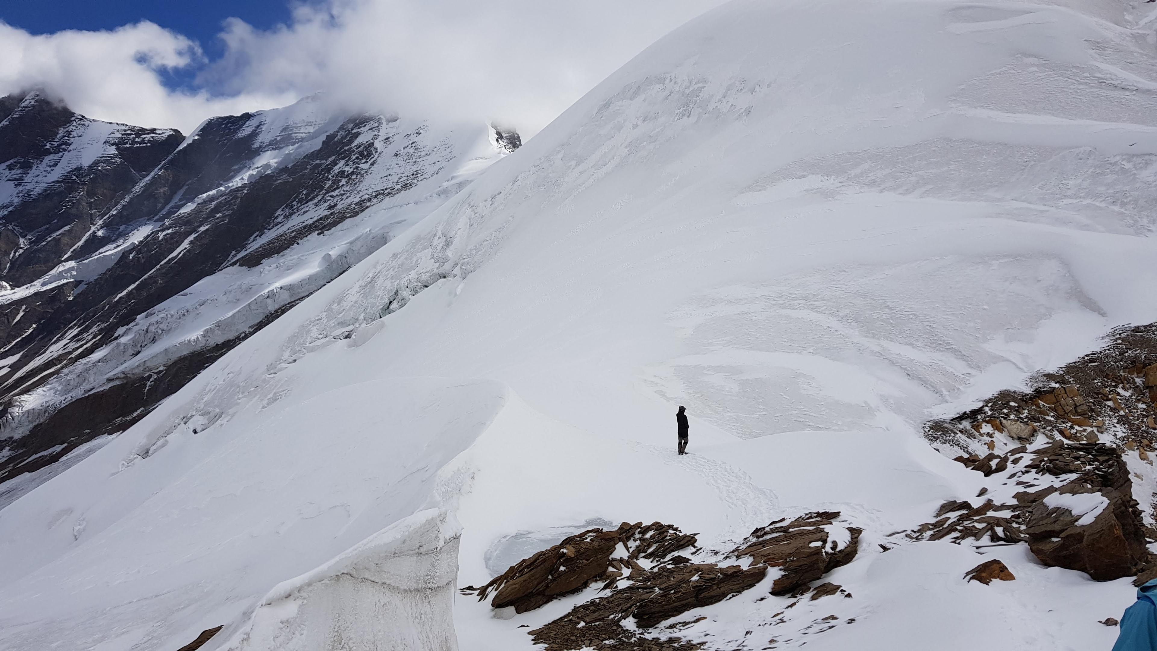 Auden's Col Trek scenery 30
