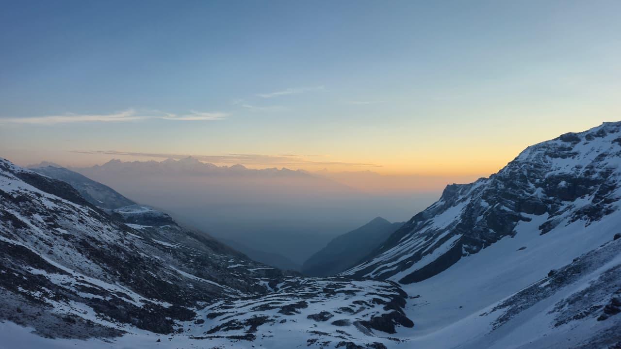 Buran Ghati Trek scenery 4