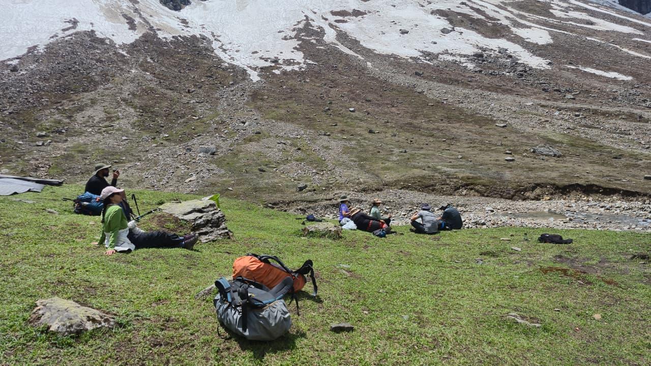 Buran Ghati Trek scenery 5