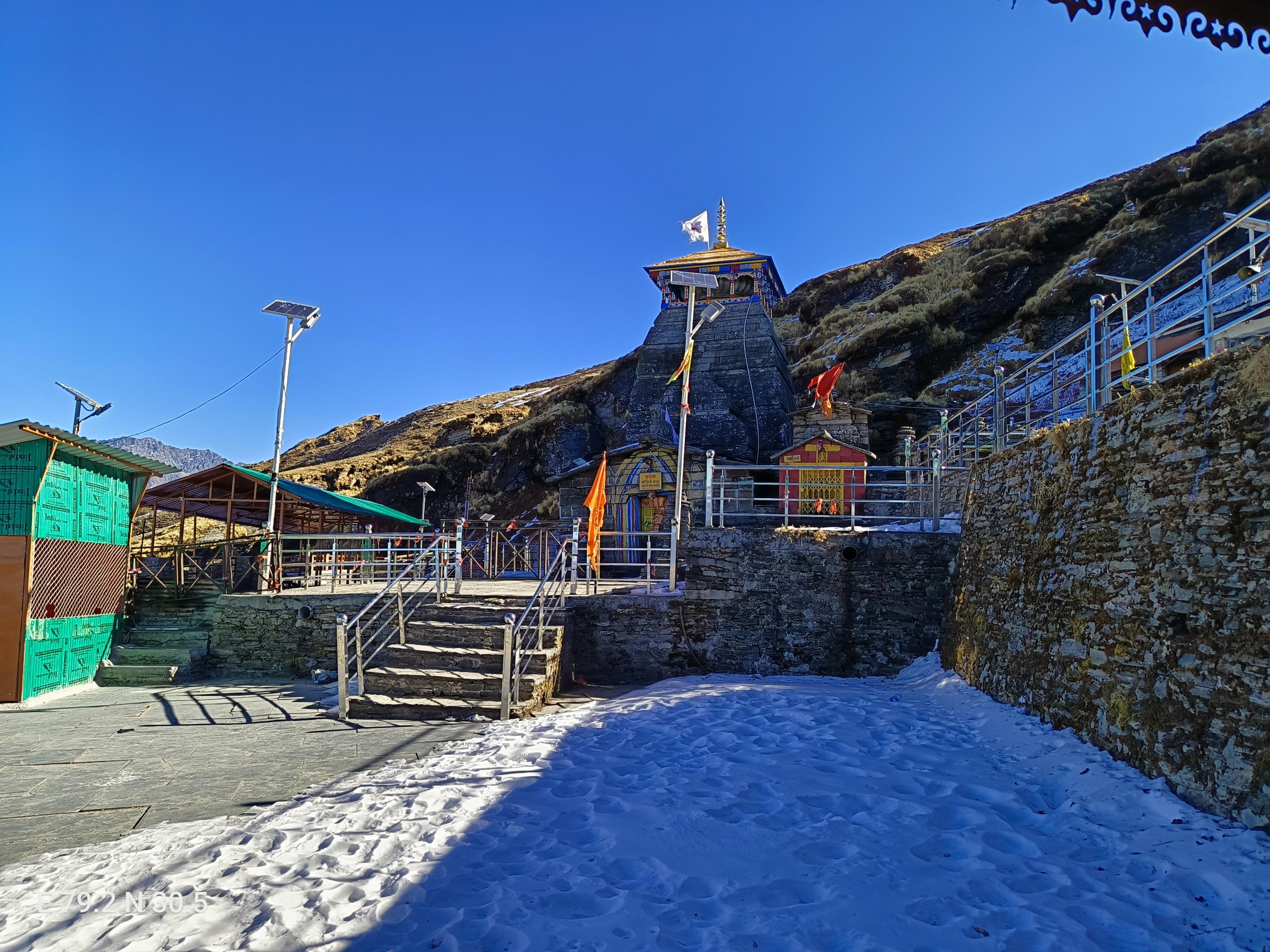 Tungnath Chandrashila Trek (Via Deoria Tal) scenery 9