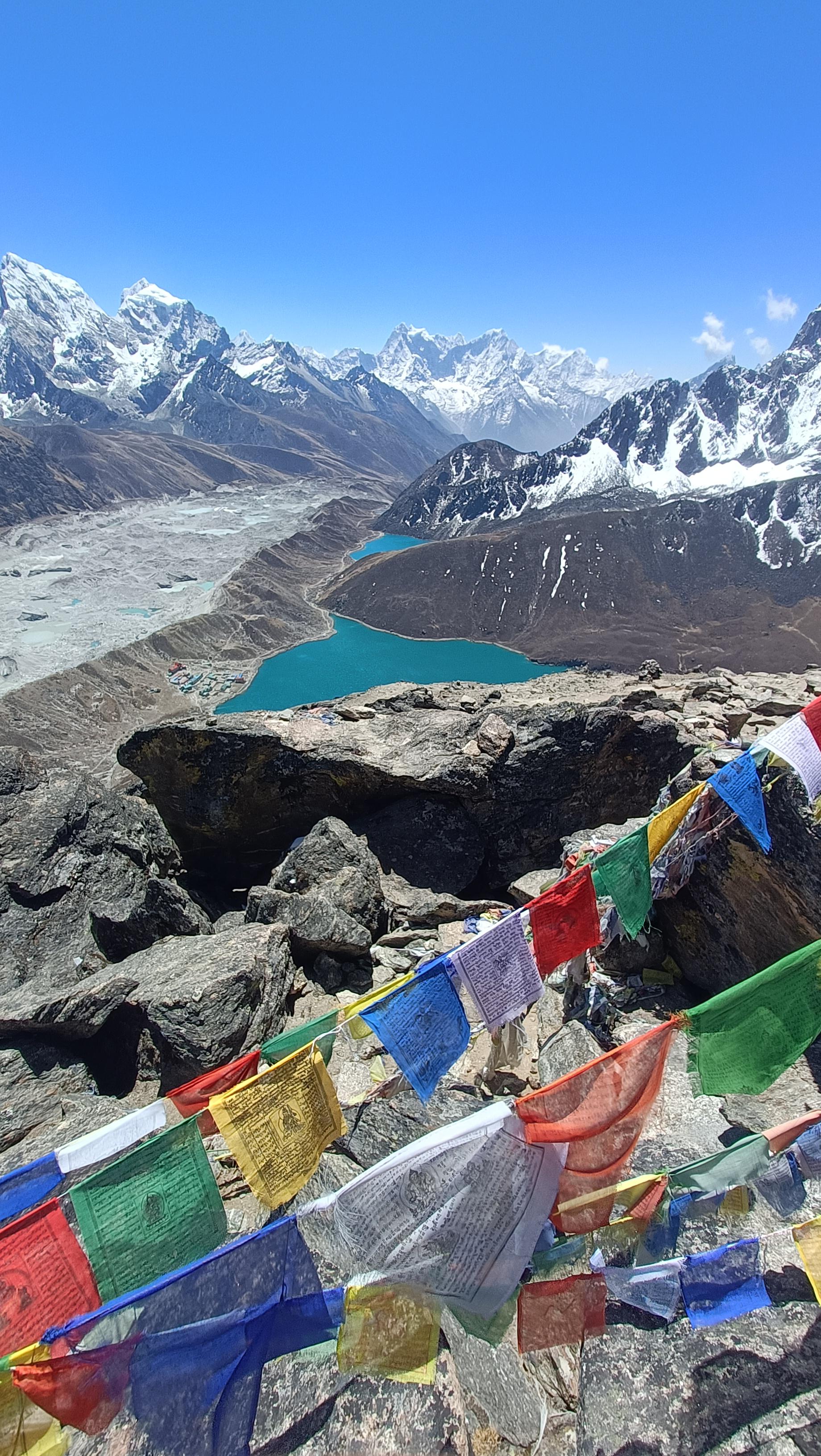 Everest Base Camp (EBC) Trek scenery 9