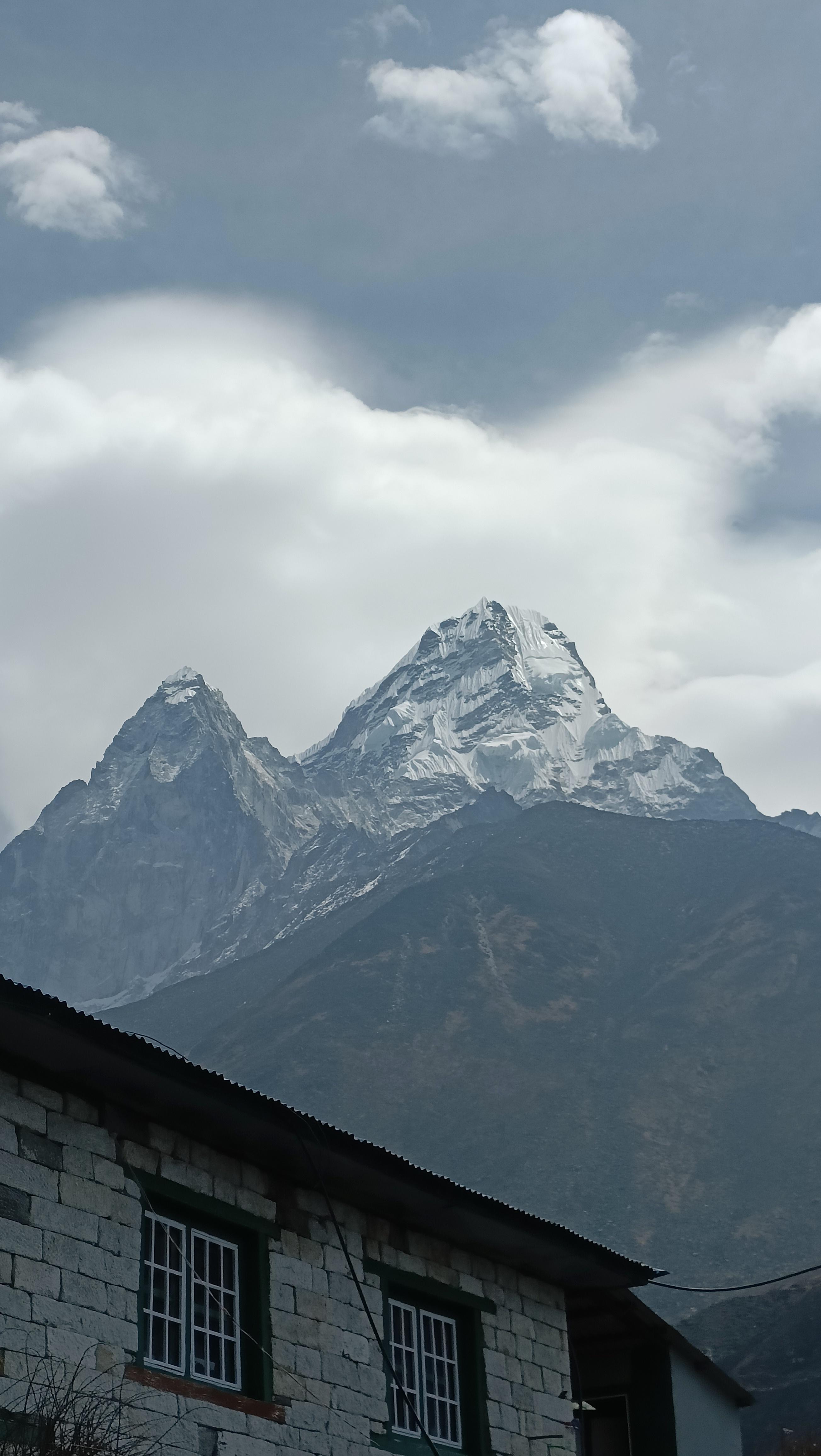 Everest Base Camp (EBC) Trek scenery 6