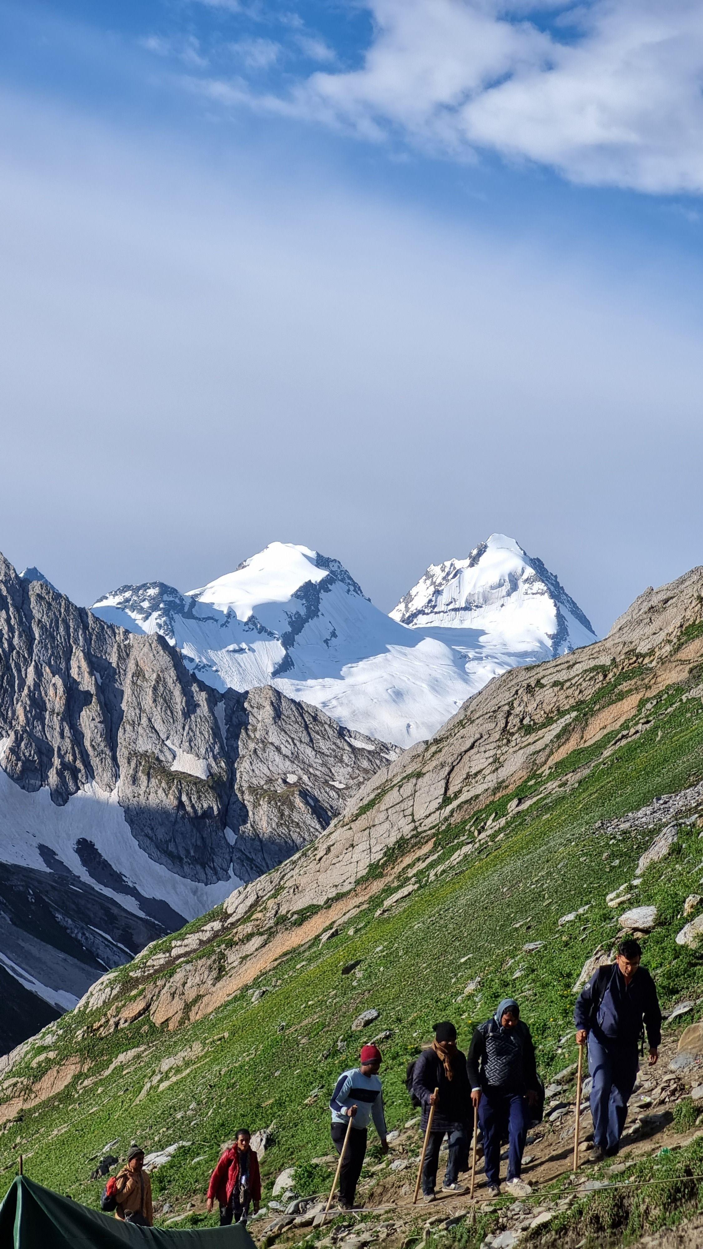 Hampta Pass Trek scenery 11