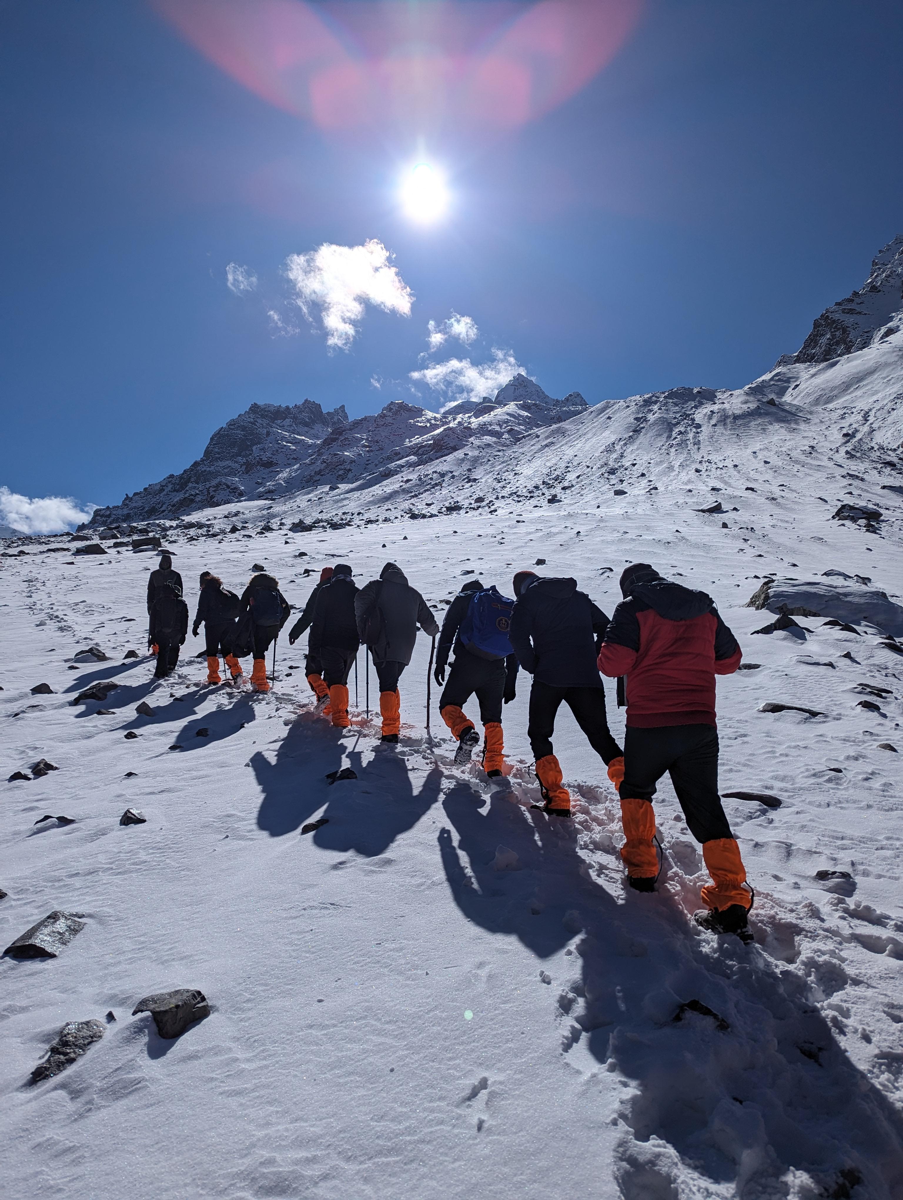 Hampta Pass Trek scenery 3