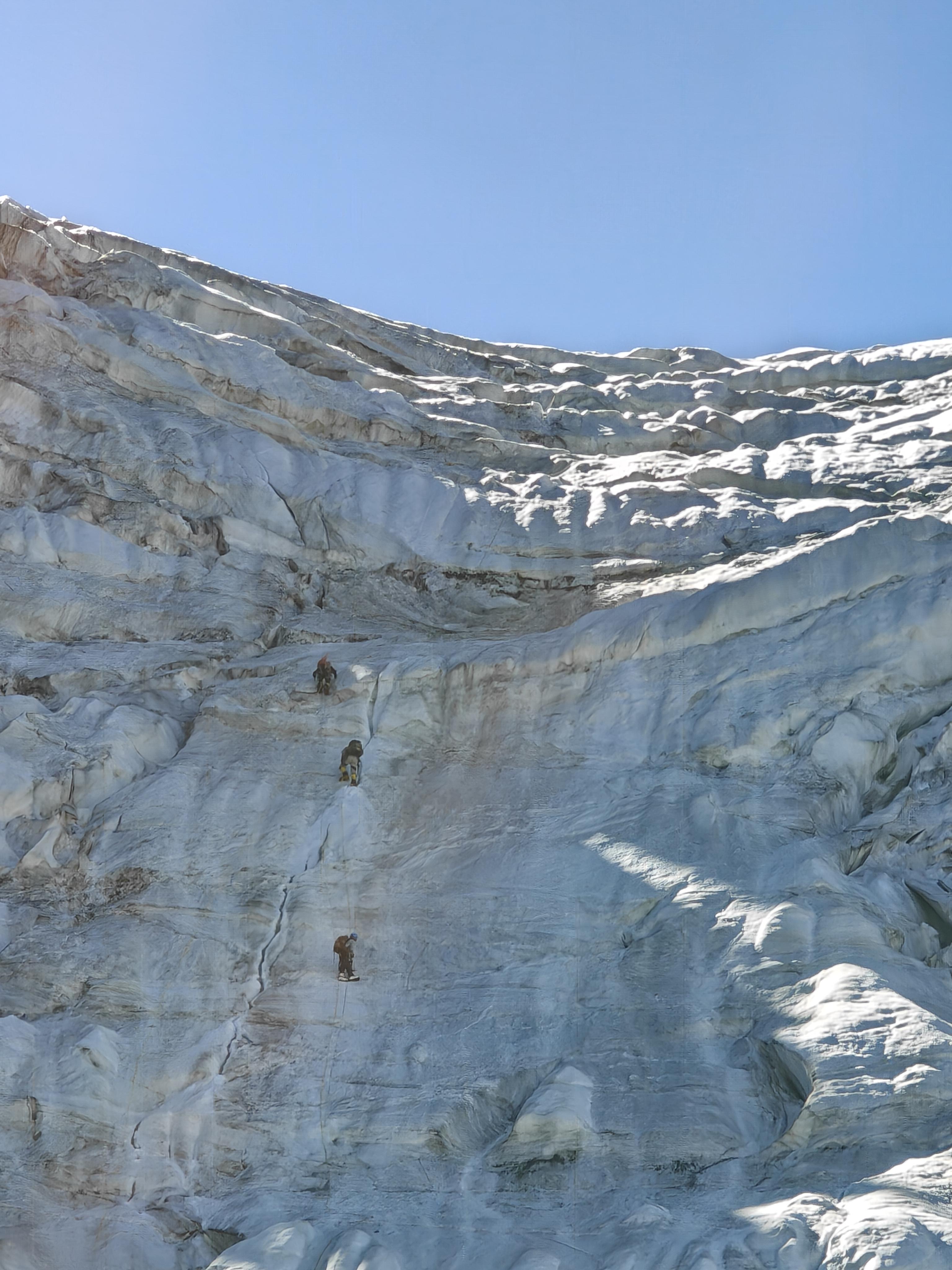 Mt. Nun Expedition scenery 14