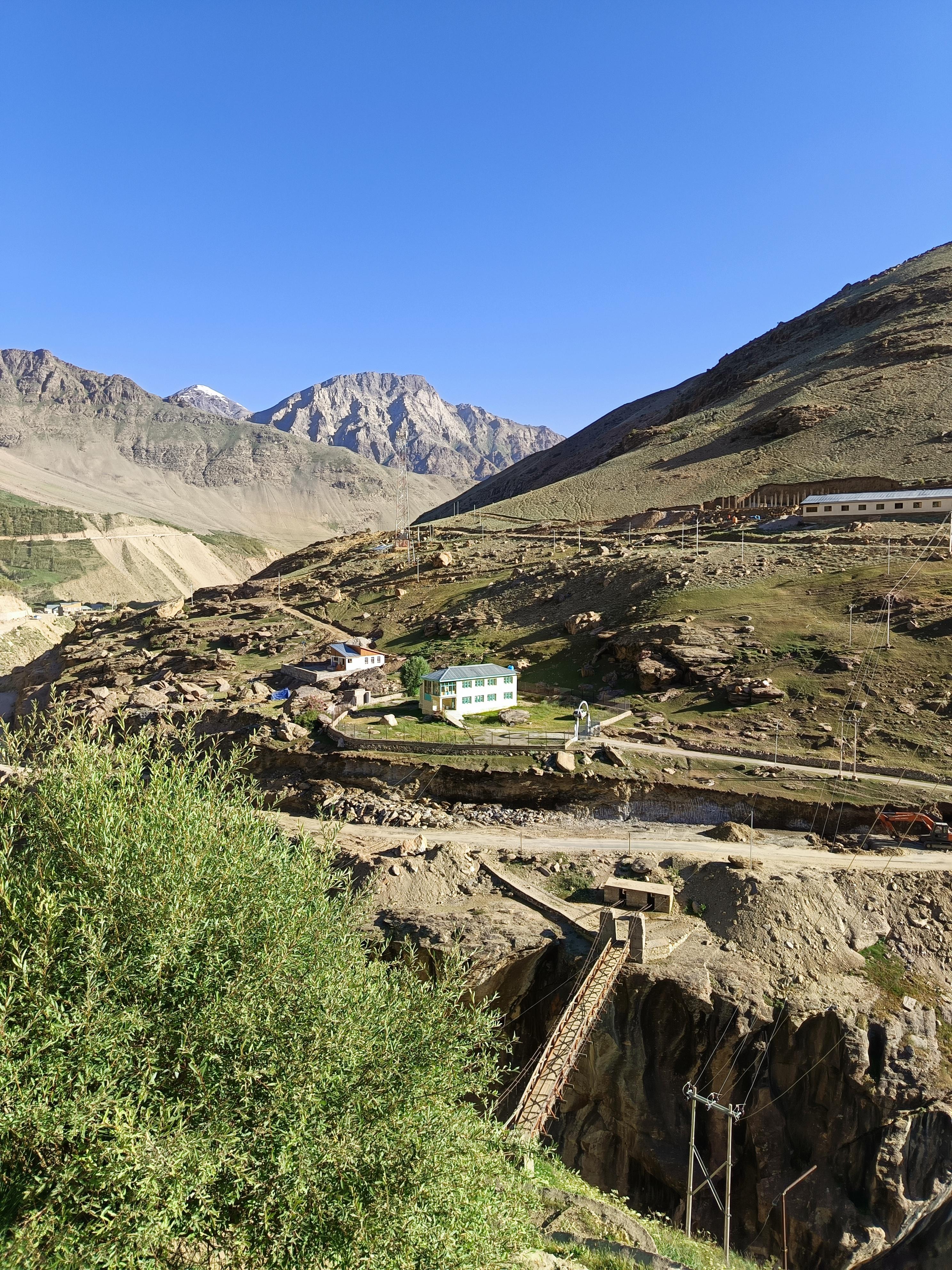 Mt. Nun Expedition scenery 6
