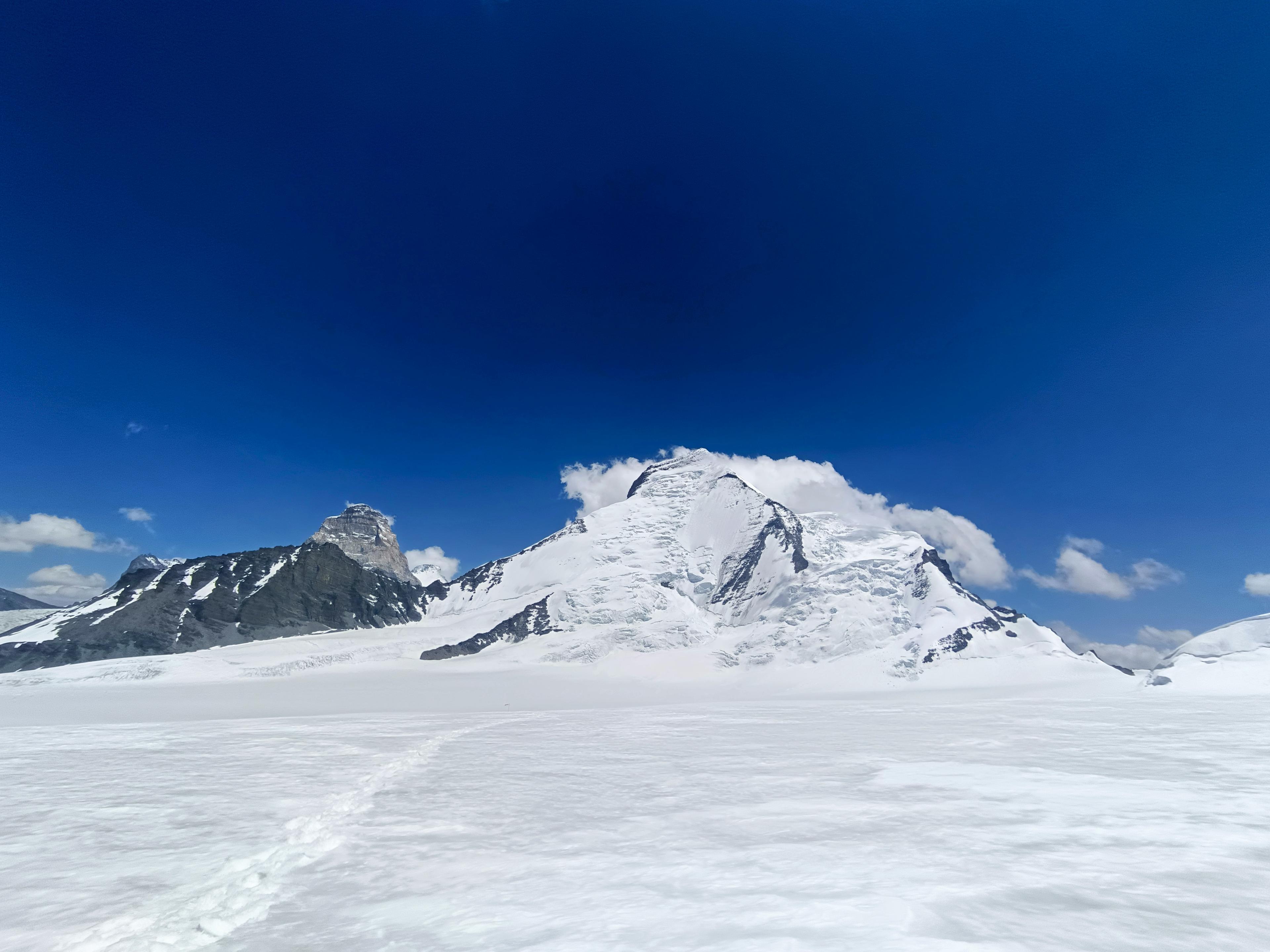 Mt. Nun Expedition scenery 4