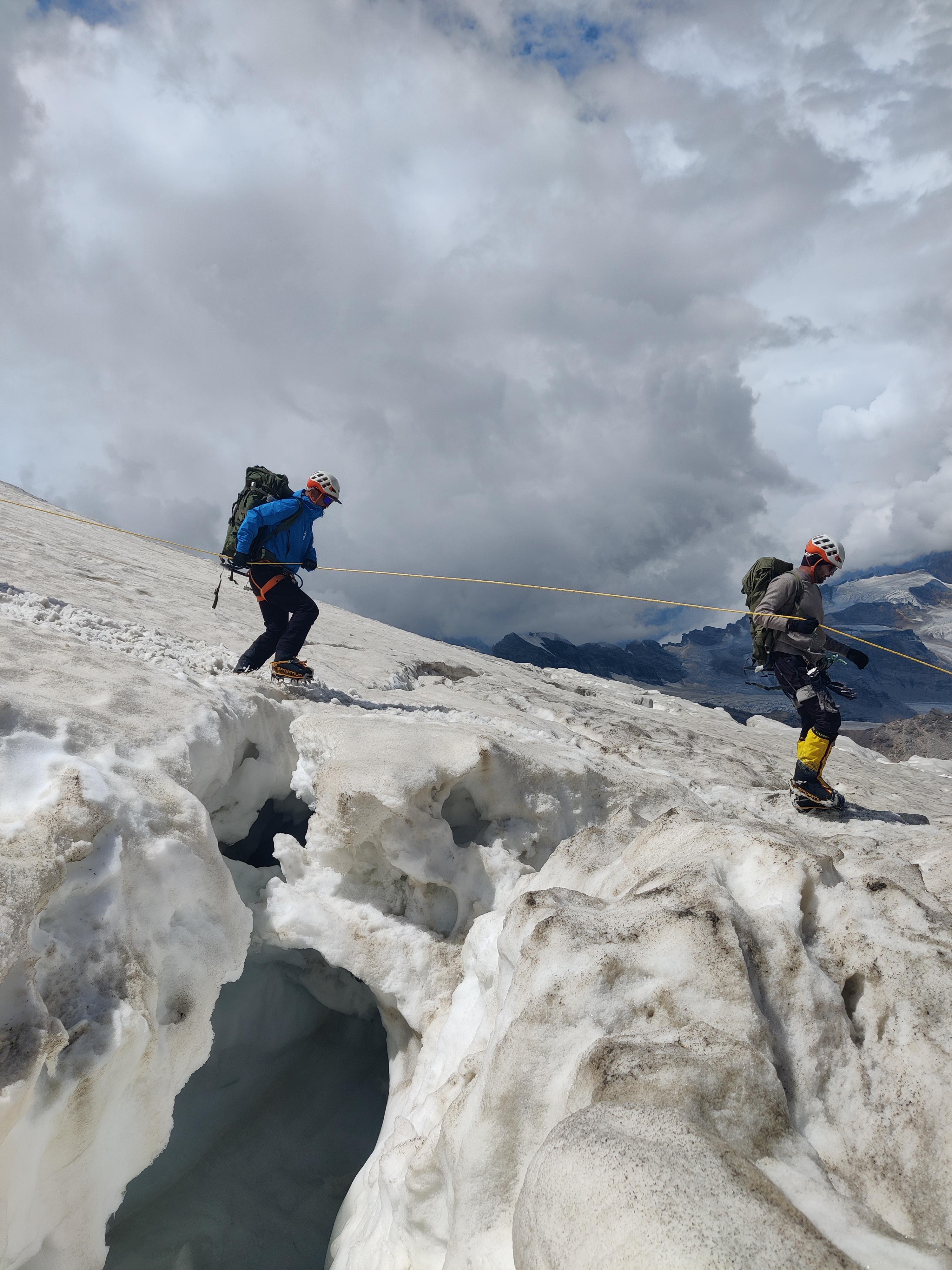 Mt. Nun Expedition scenery 11