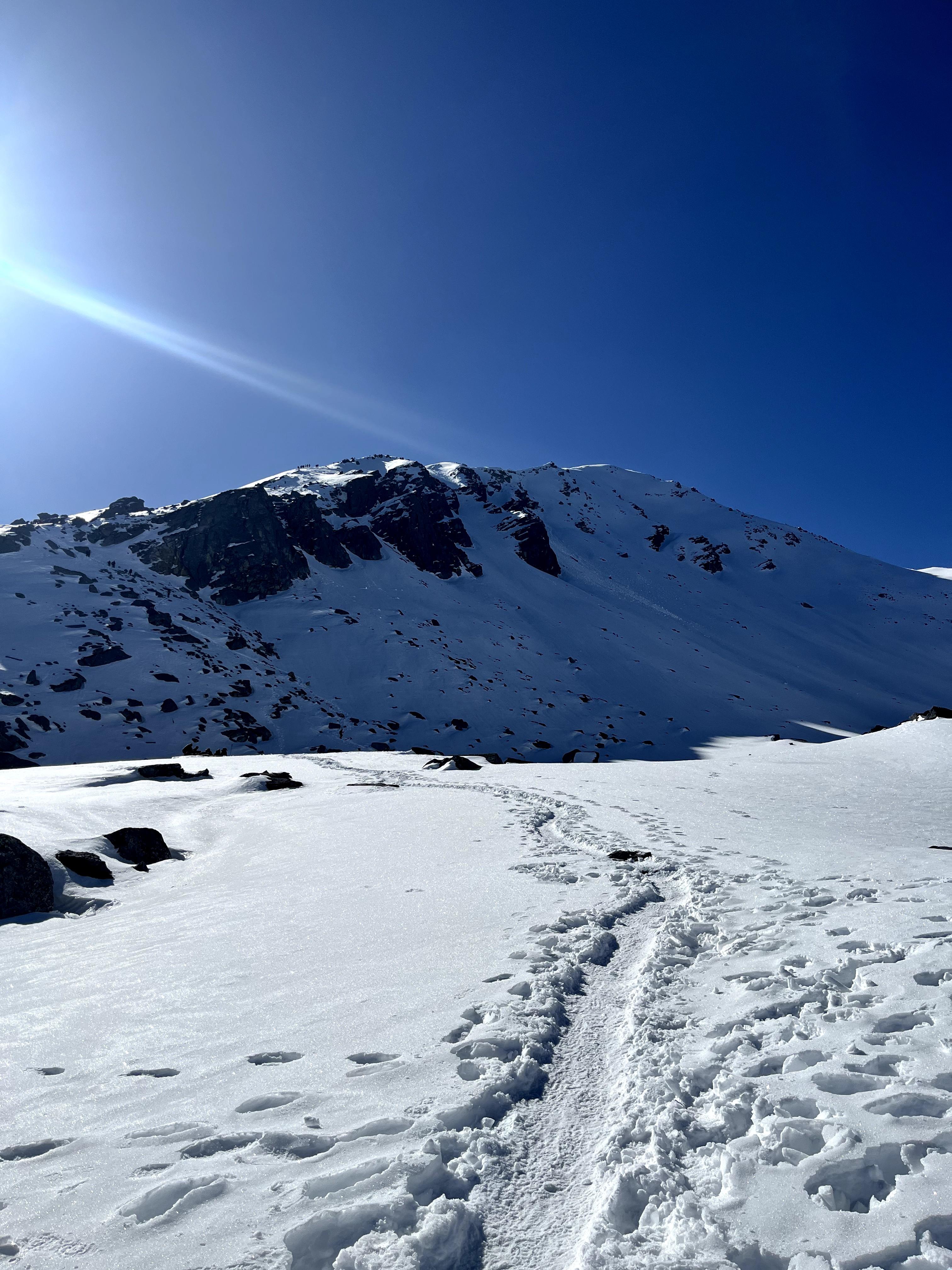 Pangarchulla Peak Trek scenery 5