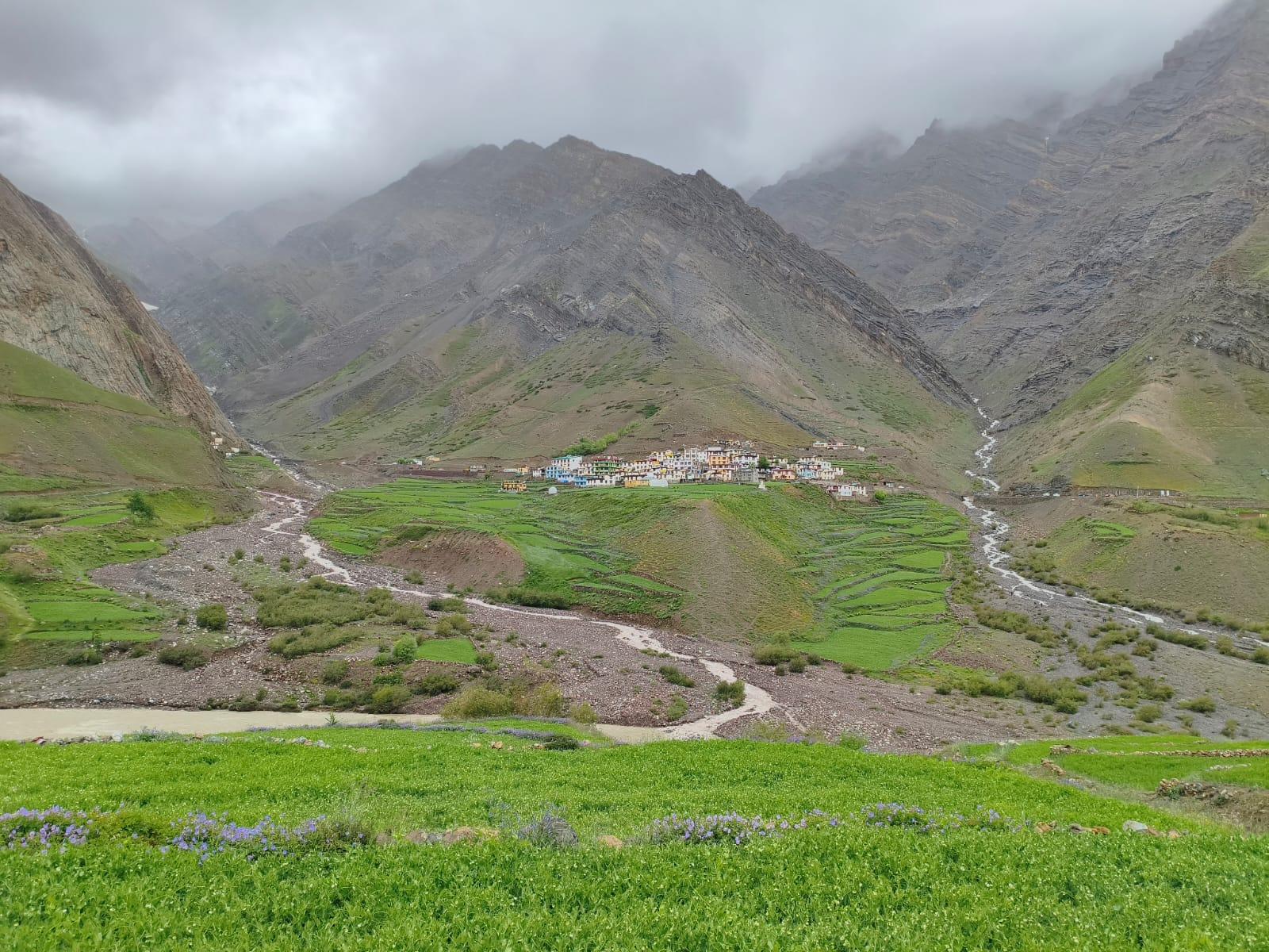 Pin Bhaba Pass Trek scenery 3