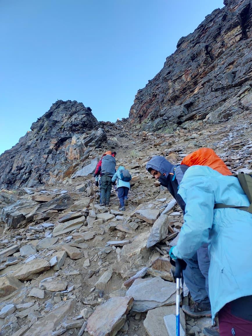 Rupin Pass Trek scenery 12