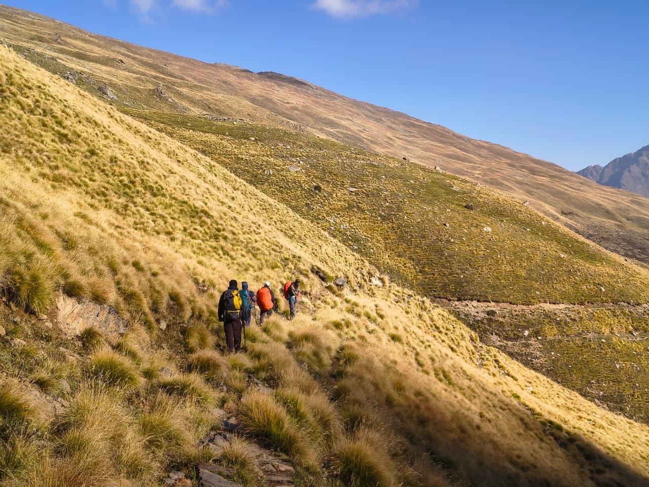 Rupin Pass Trek scenery 10