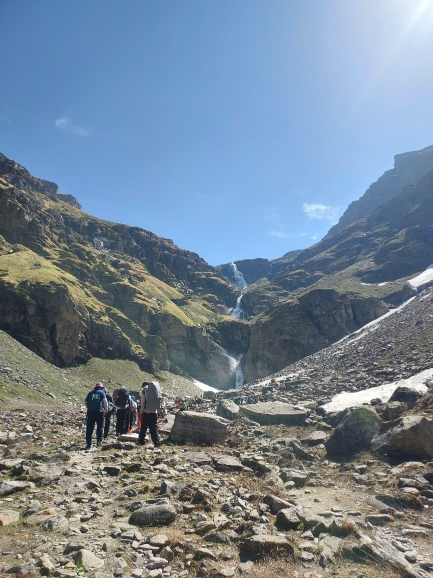 Rupin Pass Trek scenery 7