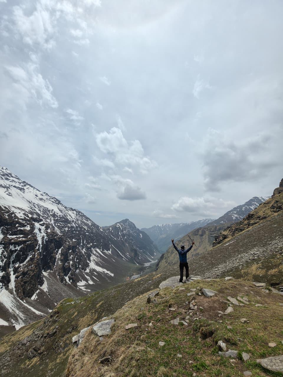 Rupin Pass Trek scenery 9